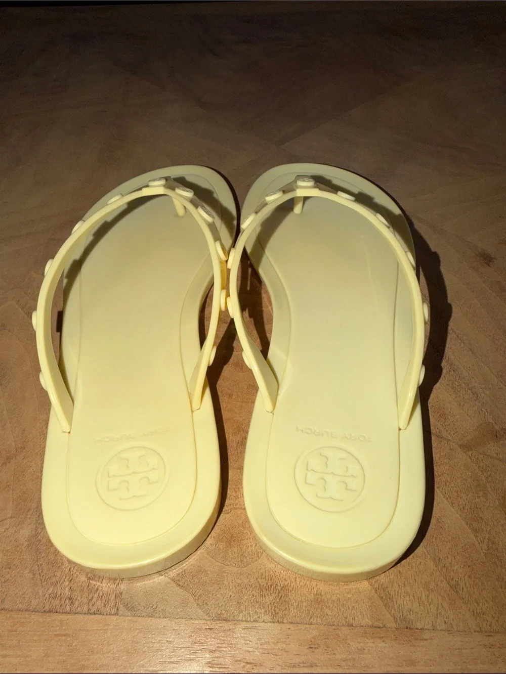 Tory Burch Studded Jelly Thong Flip Flop Sandals Size 8